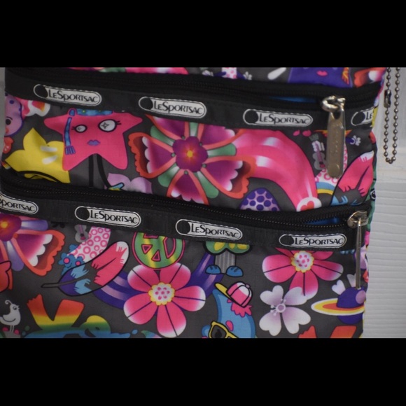 Patterned crossbody - Picture 4 of 4